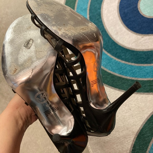 Michael Kors LARISSA Cage boot - Picture 14 of 15